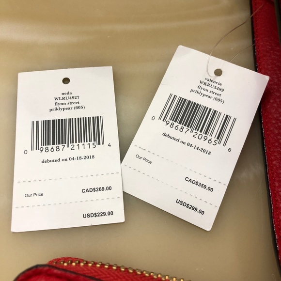 Kate Spade Flynn Street 2-Piece Set - Picture 8 of 8